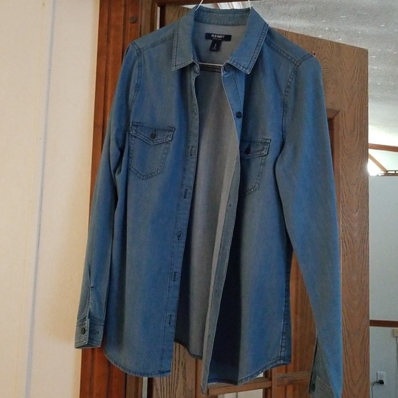 Blue jean button up shirt - Picture 3 of 3